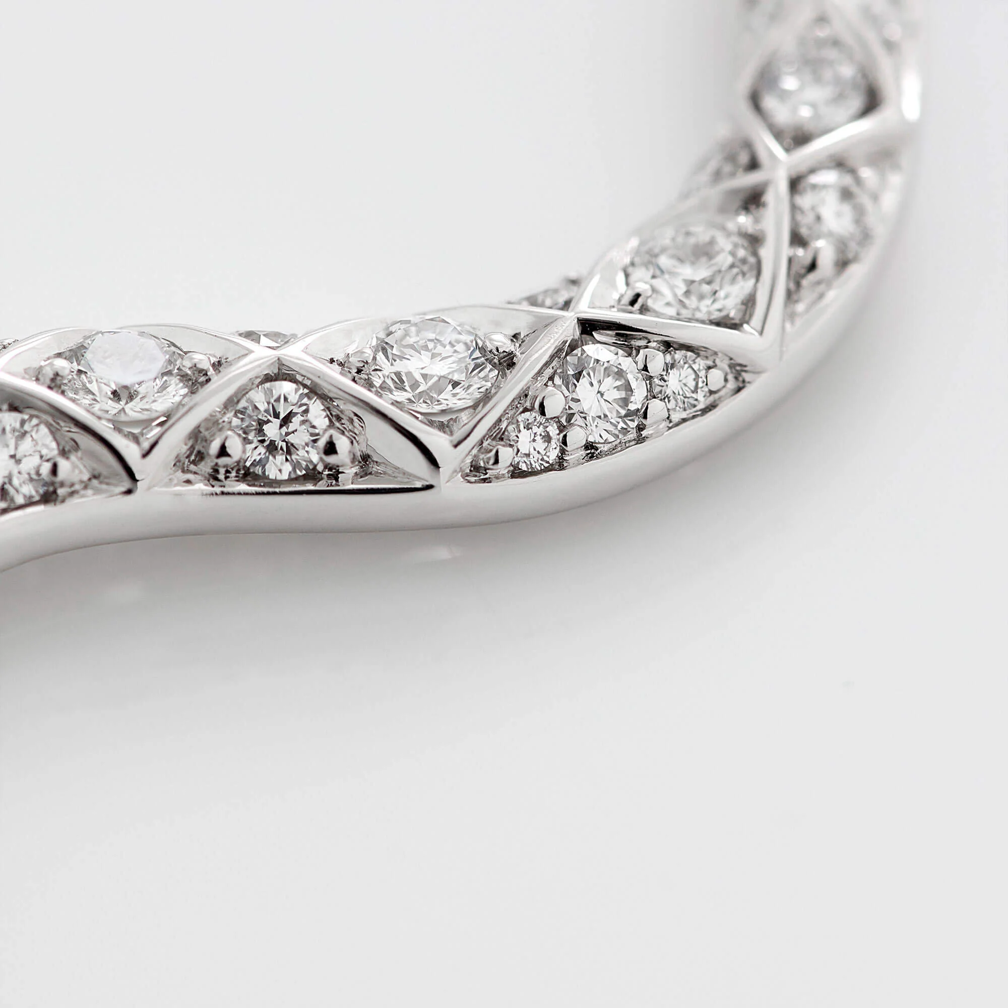 Enchanted Palace Serpent Diamond Necklace | In 18ct White Gold with Blue Sapphires - Image 5